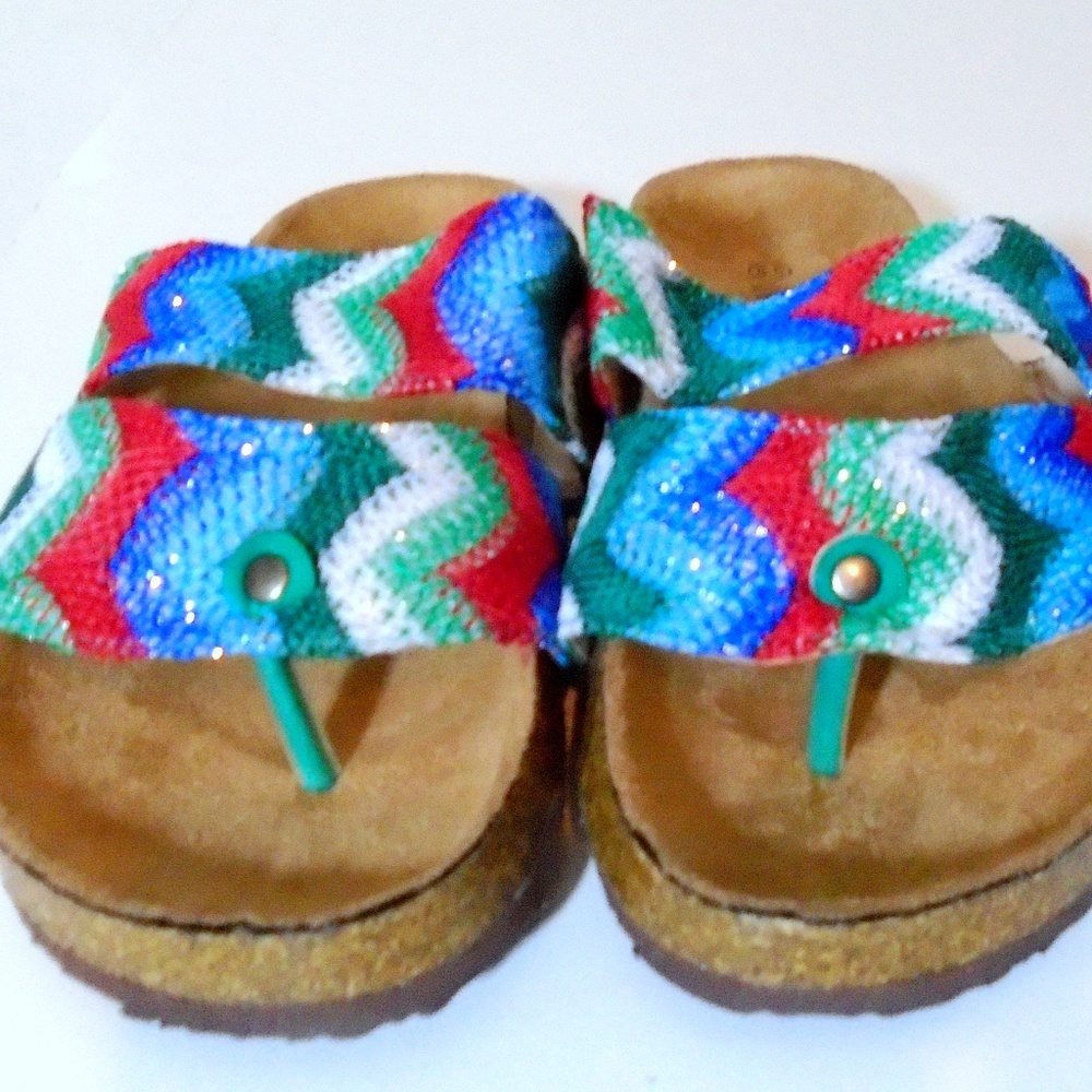 MATA Womens Slip-On Sandals